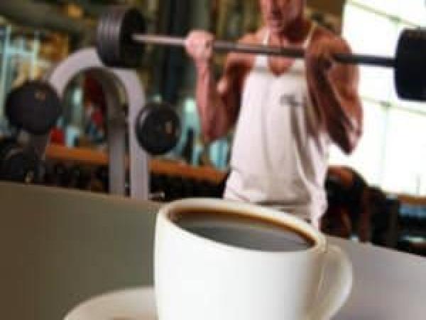 uống cafe trước khi gym